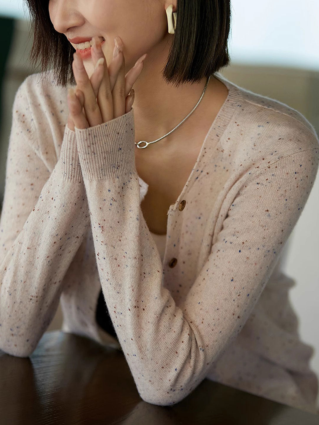 Grace Classic Crew Neck Solid Color Knitted Cardigan