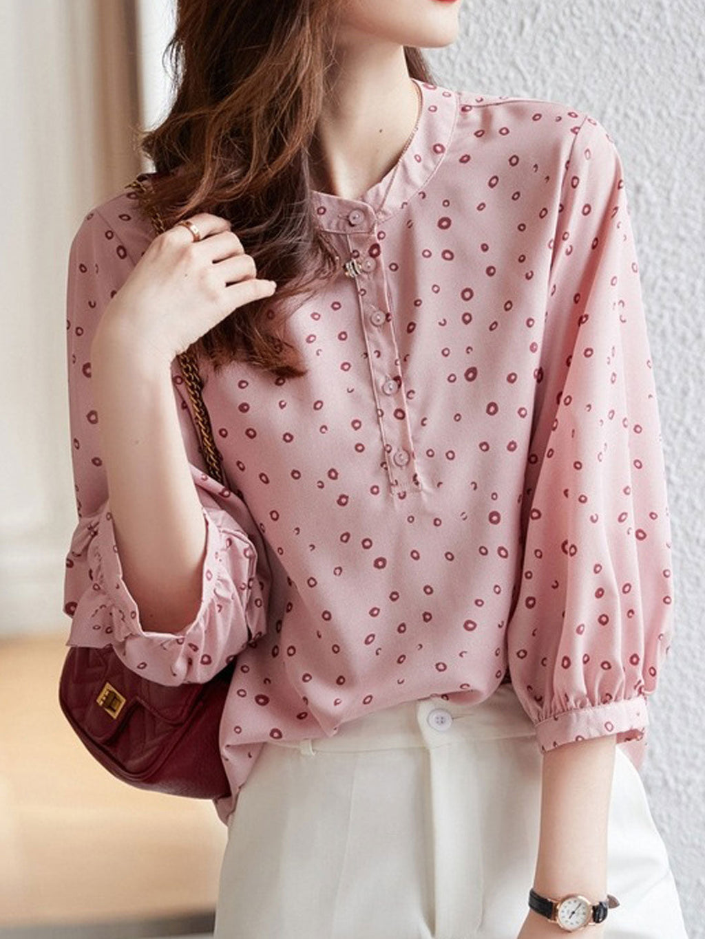 Kylie Chic Crew Neck Chiffon Floral Top