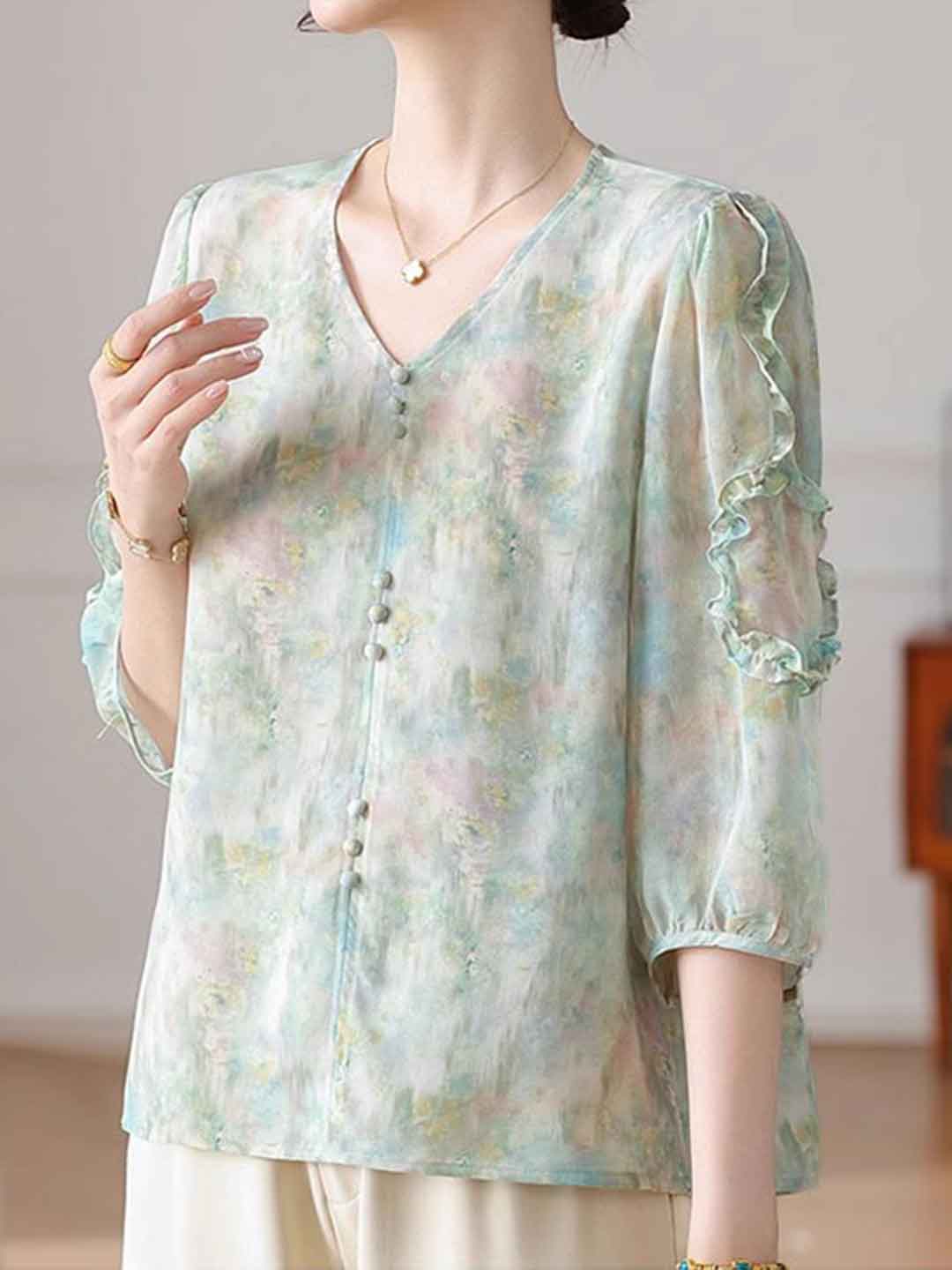 Payton Loose V-Neck Chiffon Top