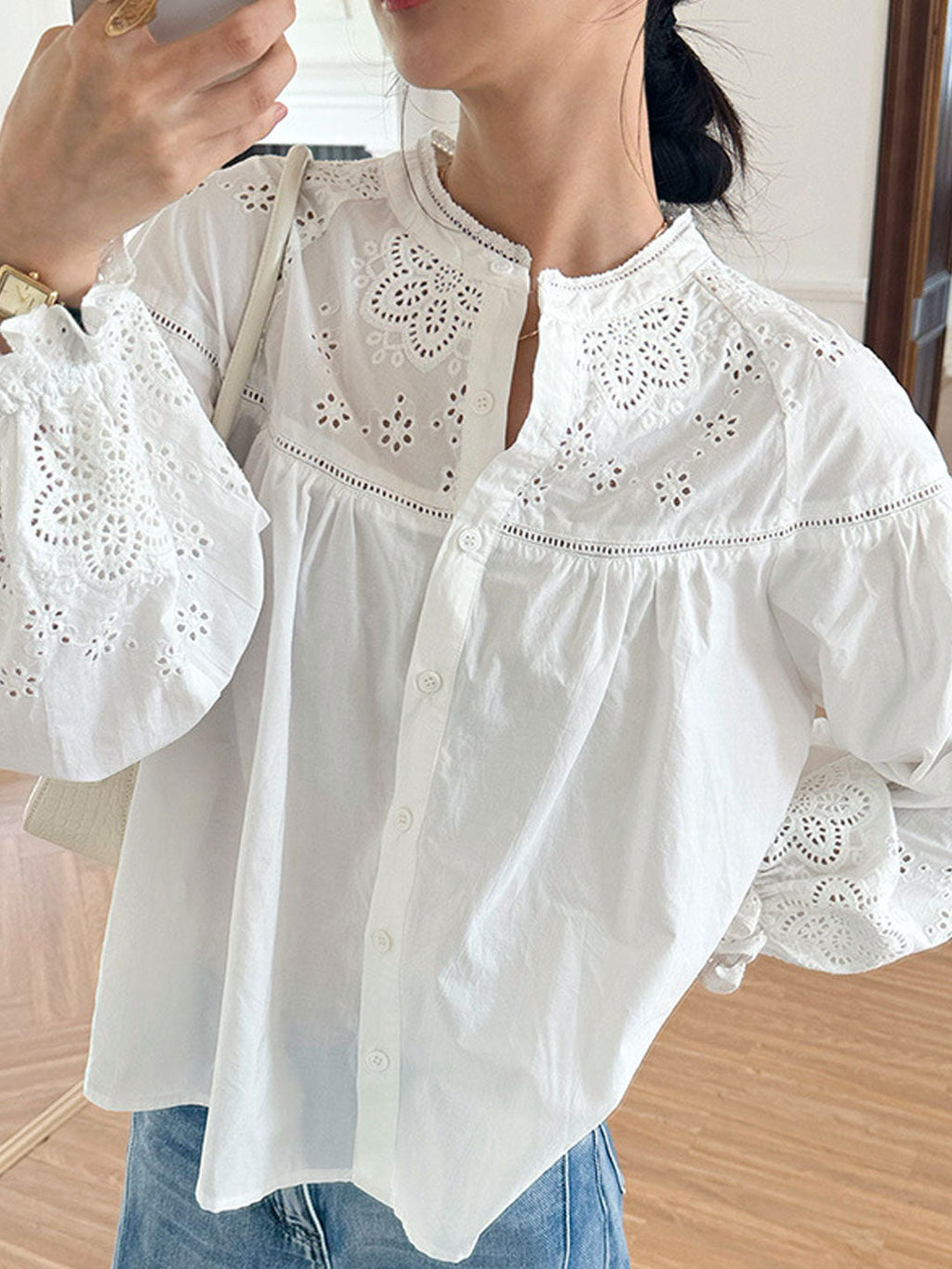 Kaitlyn Vintage Crew Neck Puff Sleeve Embroidered Top