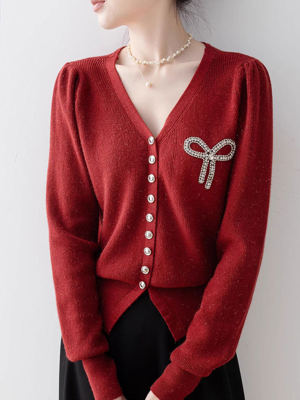 Natalie Elegant V-Neck Diamond-Studded Knitted Top