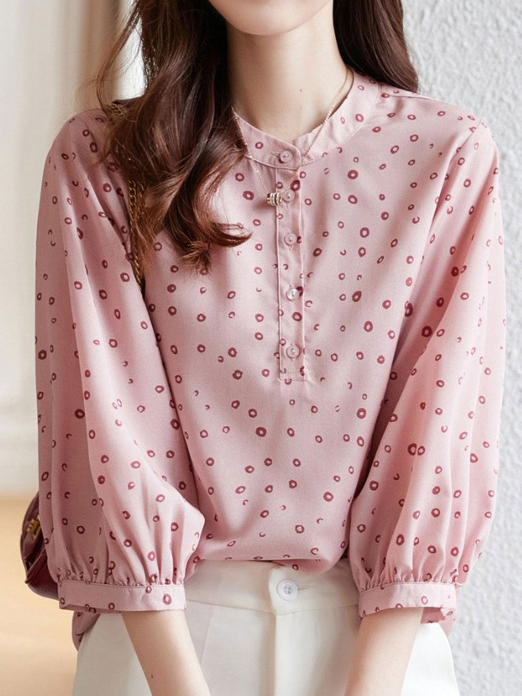 Kylie Chic Crew Neck Chiffon Floral Top