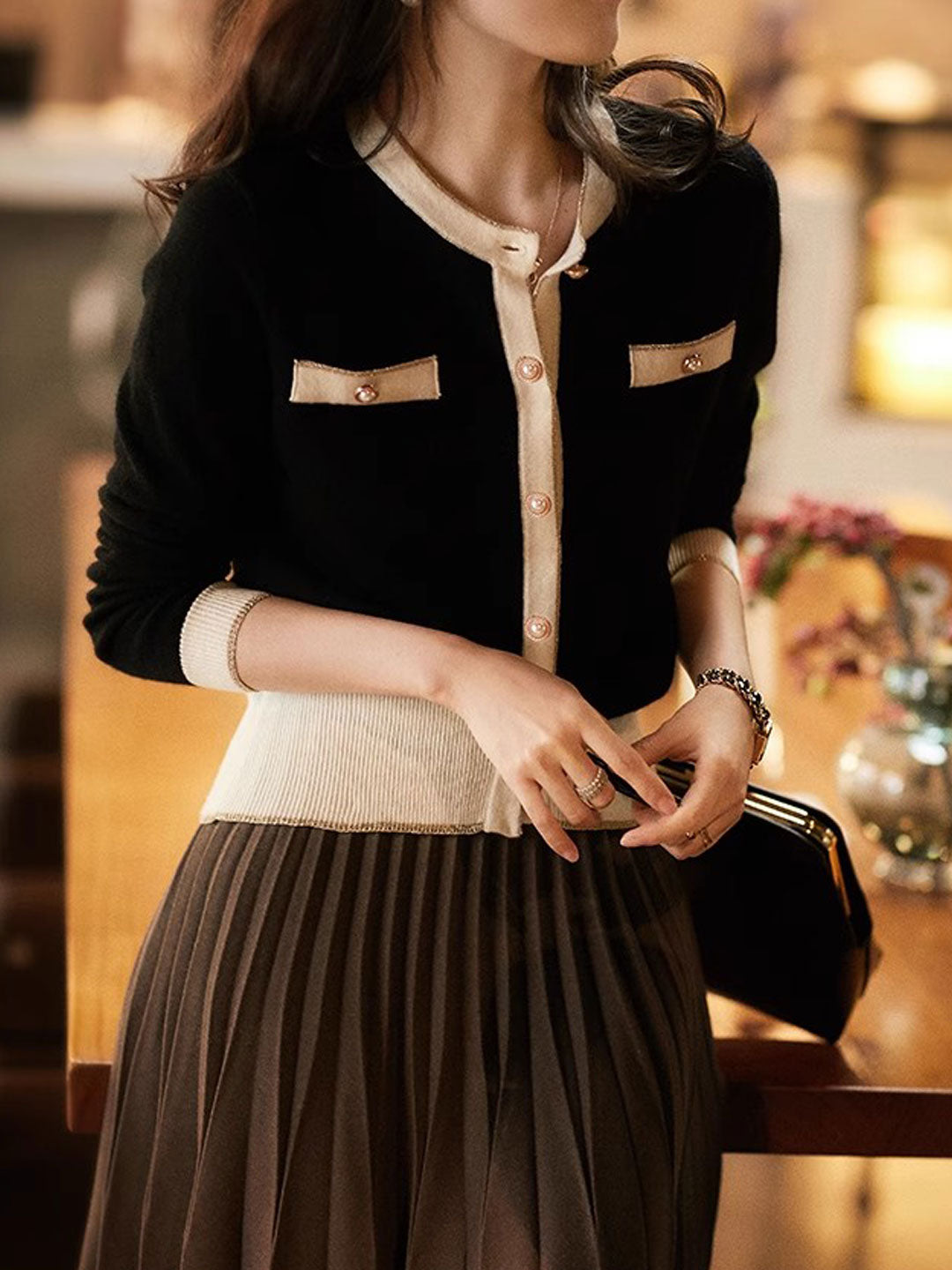 Sophia Classic Crew Neck Contrasted Knitted Cardigan